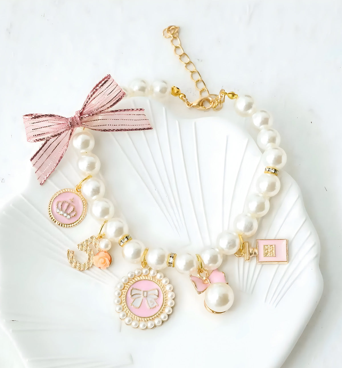 Aria-Pearl Charm Collar