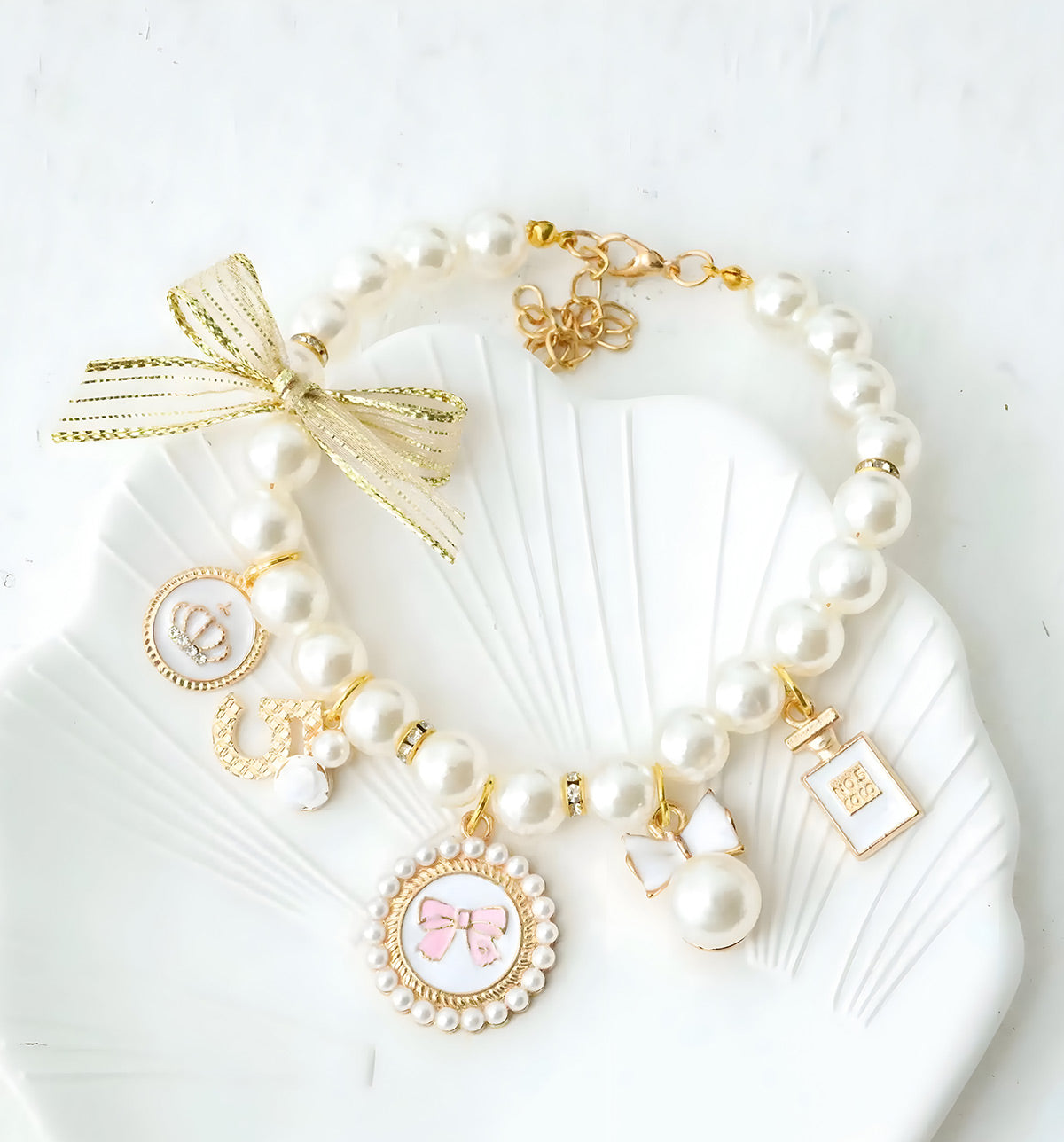 Aria-Pearl Charm Collar